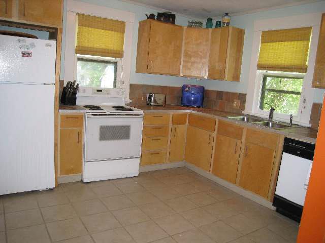 1211 Larimer, Wichita, KS 67203