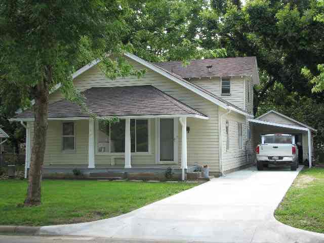 1417 Dearborn, Augusta, KS 67010