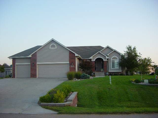 15601 W Hendryx, Goddard, KS 67052