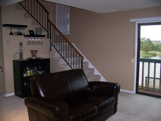 1107 N Lakewind, Wichita, KS 67212