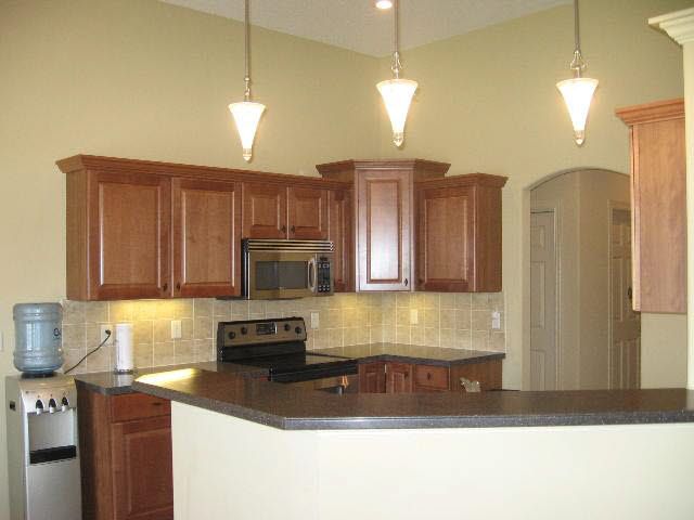 13911 E 22nd N, Wichita, KS 67228