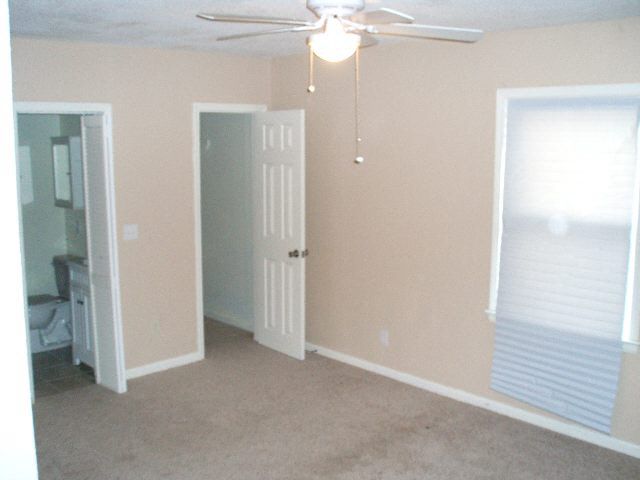 2638 E Sennett, Wichita, KS 67211