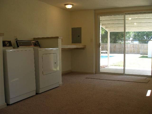 1610 S Dodge, Wichita, KS 67213