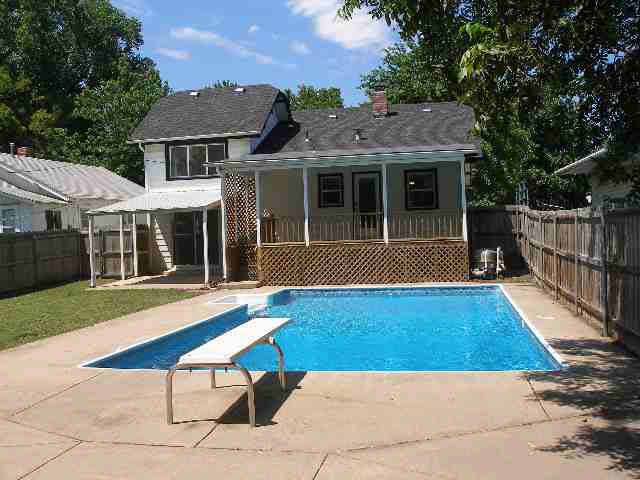 1610 S Dodge, Wichita, KS 67213