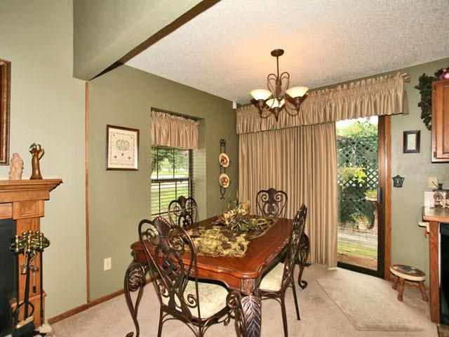 214 N Oak Forest, Derby, KS 67037