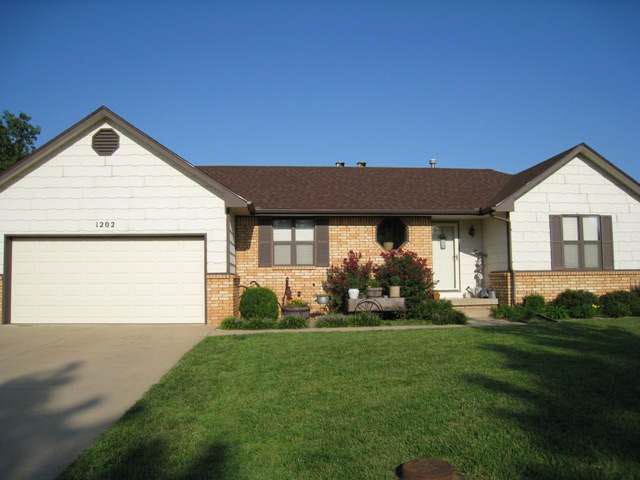 1202 N Morris, Rose Hill, KS 67133