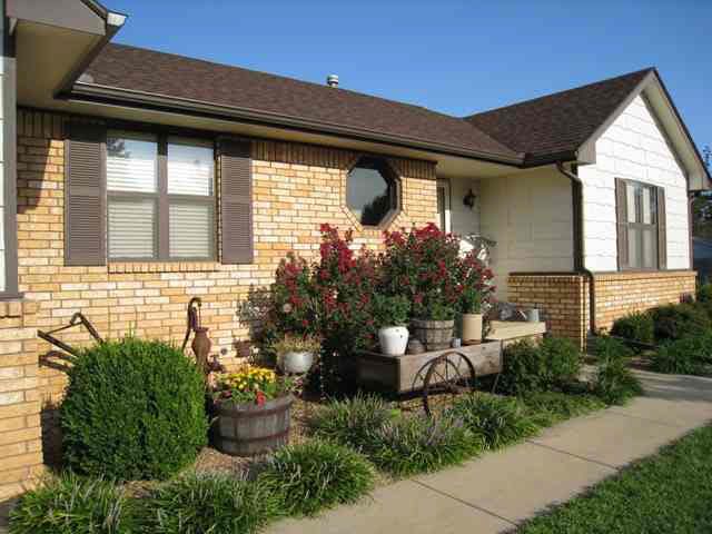 1202 N Morris, Rose Hill, KS 67133