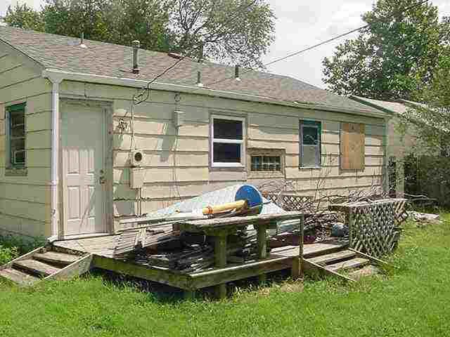 2621 S Bennett, Wichita, KS 67213