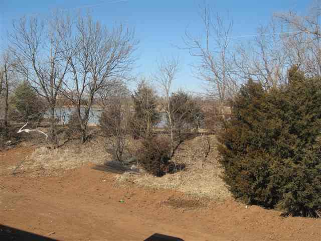 2218 Tall Tree Rd, Derby, KS 67037
