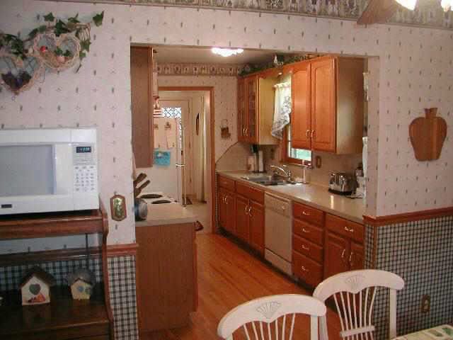 2808 E Sennett, Wichita, KS 67211
