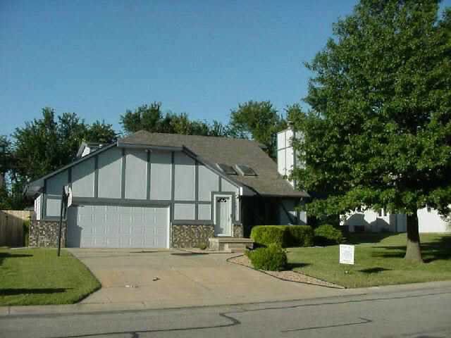 1606 Cresthill, Derby, KS 67037