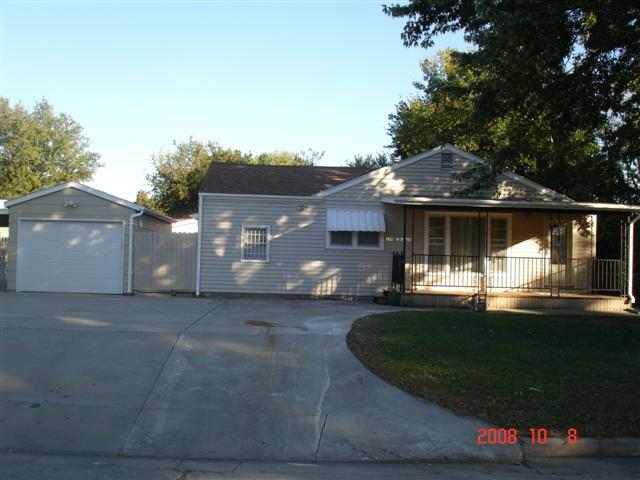 2999 E Range, Wichita, KS 67216