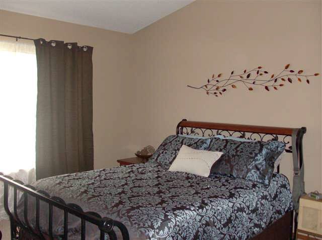 4422 E Falcon, Wichita, KS 67220