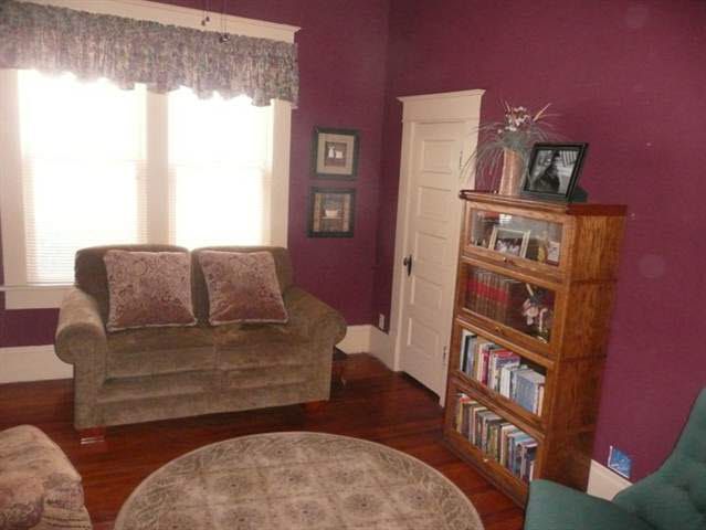 313 E 9th, Newton, KS 67114