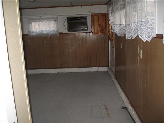 950 N Pinecrest, Wichita, KS 67208