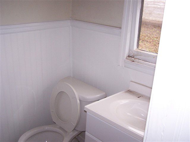 135 W Pine, Mulvane, KS 67110