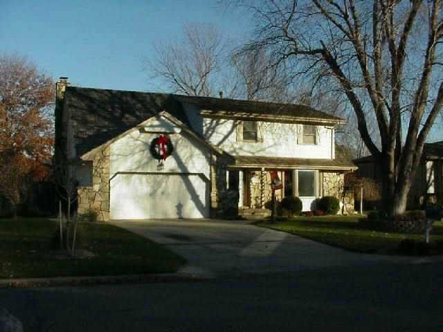 306 N Brook Forest, Derby, KS 67037