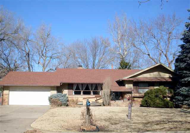 8026 E Morningside, Wichita, KS 67206