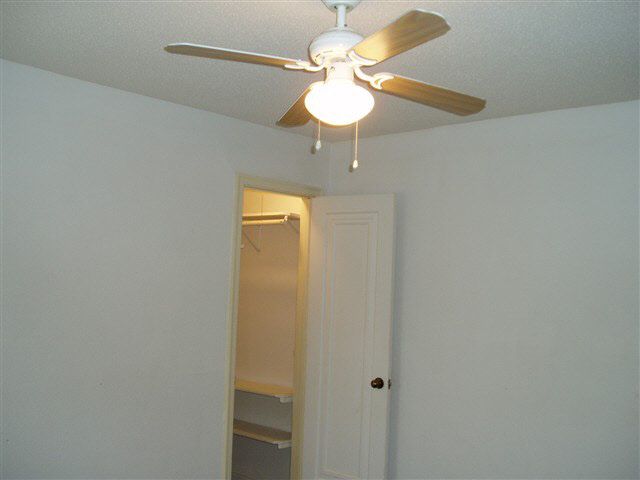 2603 E Shadybrook, Wichita, KS 67204