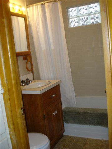 811 W 8th #811 W EIGHTH, Newton, KS 67114