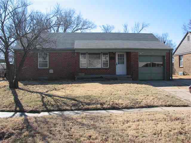 7323 E Gilbert, Wichita, KS 67207