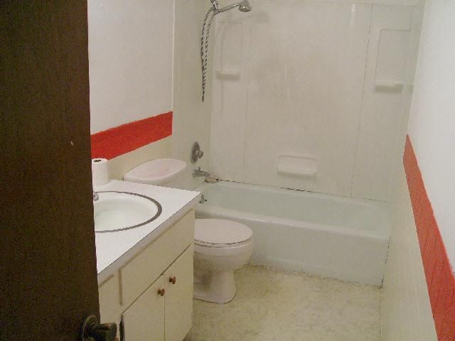 536 S James, Maize, KS 67101