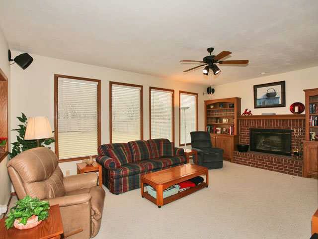 10211 E Mainsgate, Wichita, KS 67226