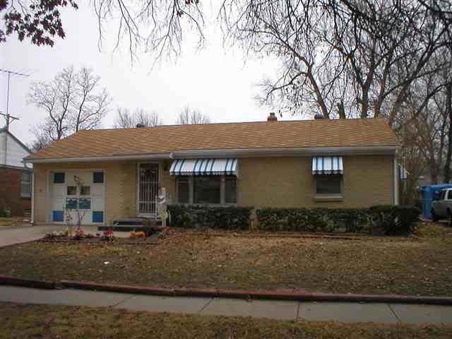 1914 S Pinecrest, Wichita, KS 67218