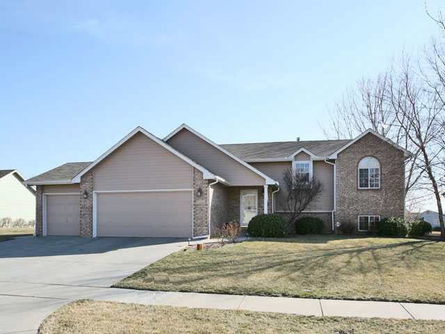 12226 E Laguna, Wichita, KS 67207