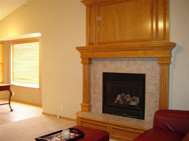 860 Sunset Cir, Andover, KS 67002