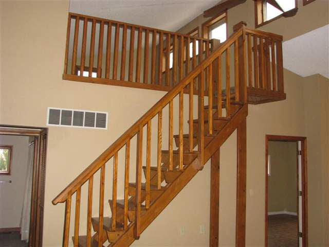 1128 S West Rd, Newton, KS 67114