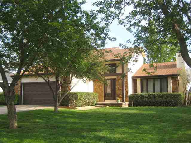 305 Pine Vw, Andover, KS 67002