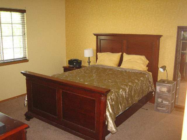 2237 Duckcreek, Derby, KS 67037