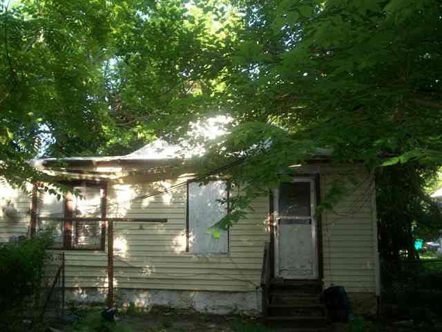 128 N Green, Wichita, KS 67214
