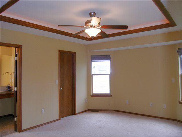 2712 Keys Ct, Derby, KS 67037