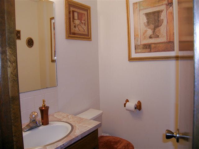 1117 E Redwood, Derby, KS 67037