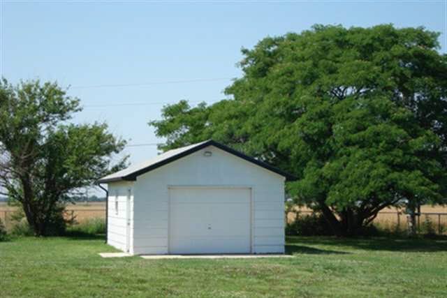1023 E 134th Ave North, Mulvane, KS 67110