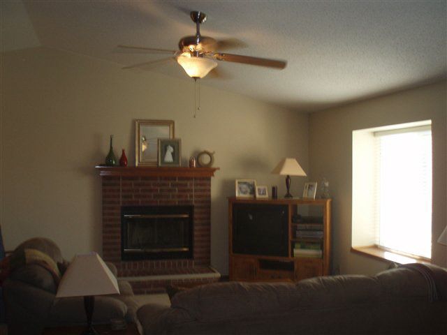 10217 W Haskell, Wichita, KS 67209