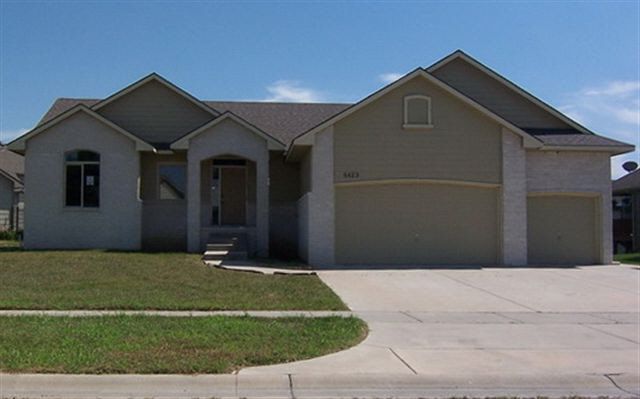 6423 Shadow Lakes, Wichita, KS 67205