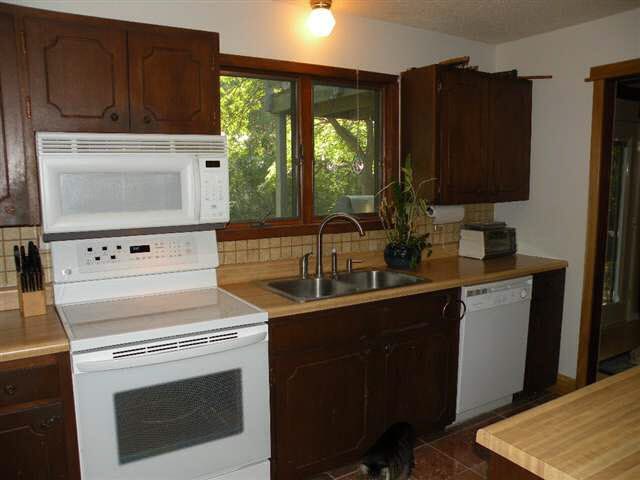 1712 N Terry Ln, Andover, KS 67002