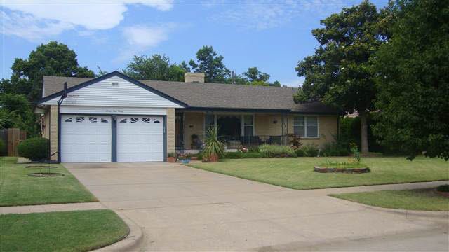 2920 E Grail, Wichita, KS 67211