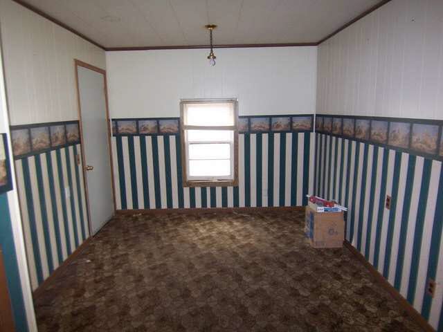 1506 N Pinecrest, Wichita, KS 67208