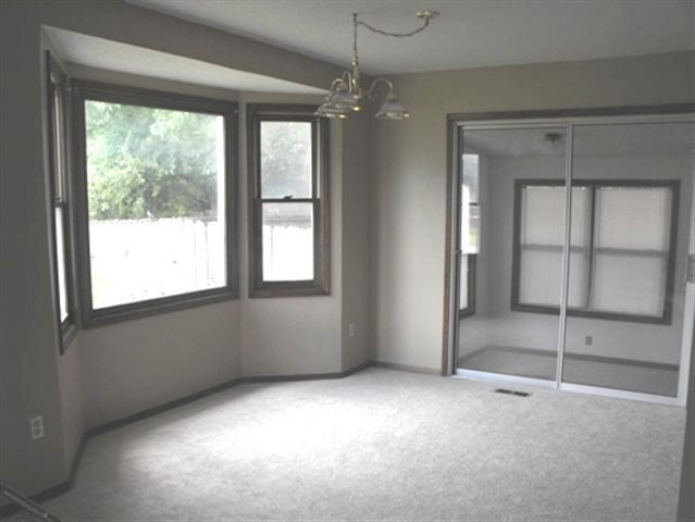 525 S Evergreen, Wichita, KS 67209