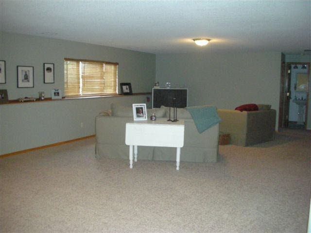 238 S Jamestown Cr, Andover, KS 67003