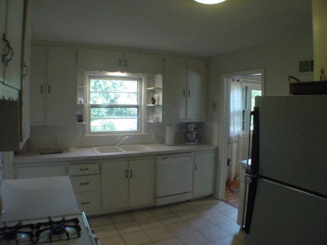 901 S Pine, Newton, KS 67114