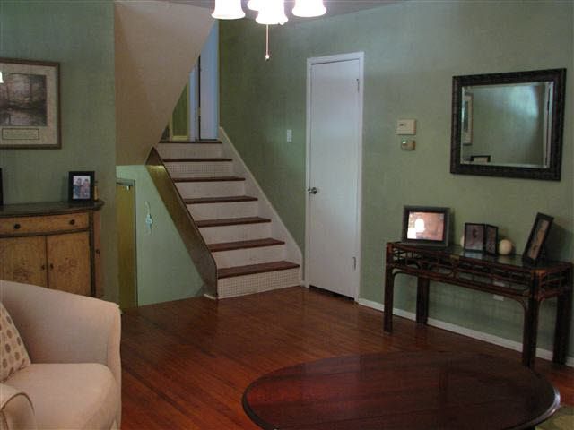 506 Circle Dr, Derby, KS 67037
