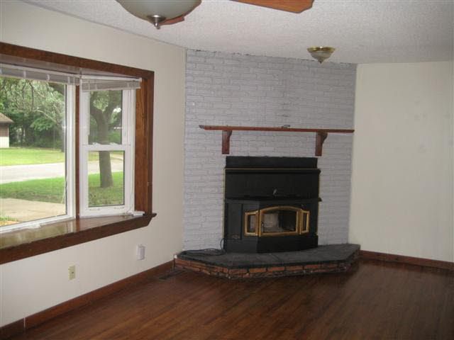 116 Edgemoor St, Derby, KS 67037