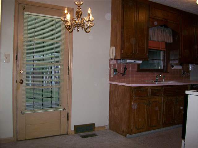 611 Lightner, Wichita, KS 67218