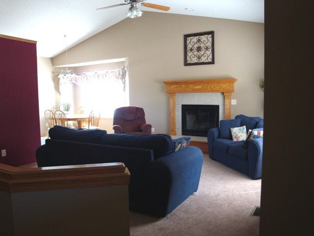 1921 E Sunset Ct, Goddard, KS 67052