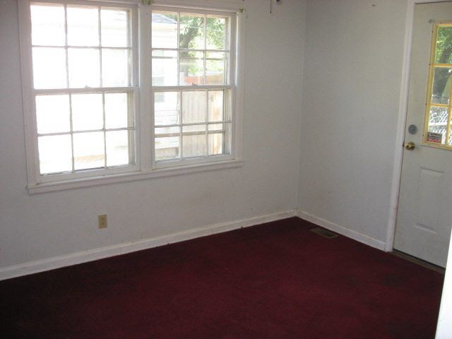 1132 N Pershing, Wichita, KS 67208